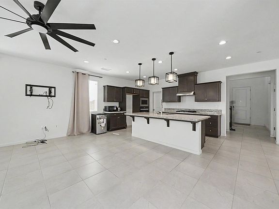 5th image of 4178 Clavel Ave