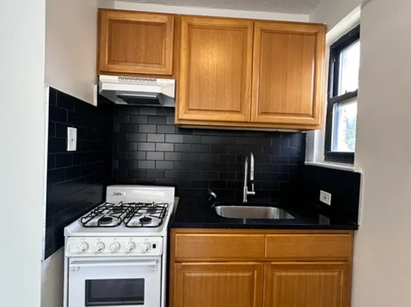 109-15 37th Avenue image 1 of 11