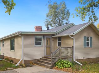 812 S McCoy St, Aberdeen, SD 57401