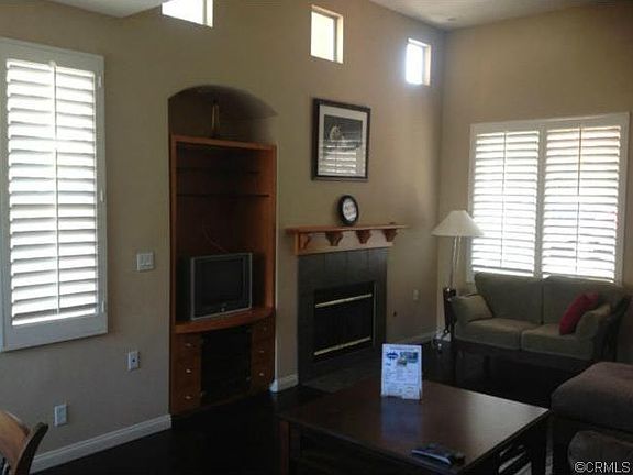 5th image of 418 Paintbrush Dr