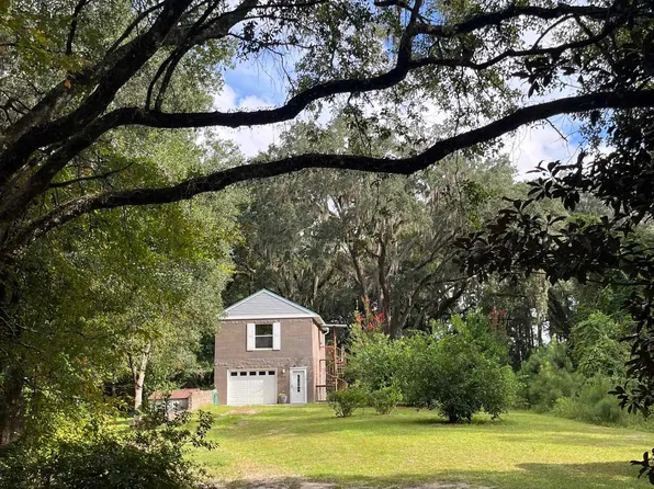 1858 Old Briar Trl, Tallahassee, FL 32305