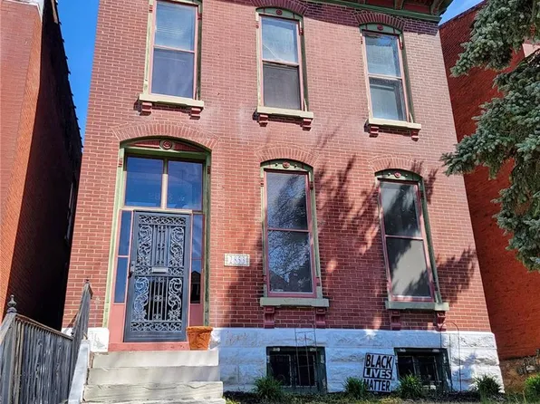 2853 Russell Blvd, Saint Louis, MO 63104
