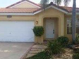 2293 NW 208th Ter, Pembroke Pines, FL 33029