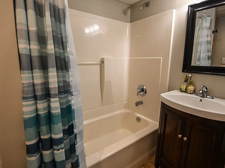 531 Gladhill Rd #B — Photo 10