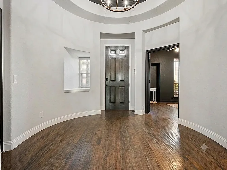 532 Tierra Vista Way — Photo 2