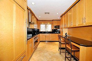 5th image of 105 Dogwood Ave