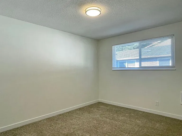 1345 S Ivy St #A — Photo 6