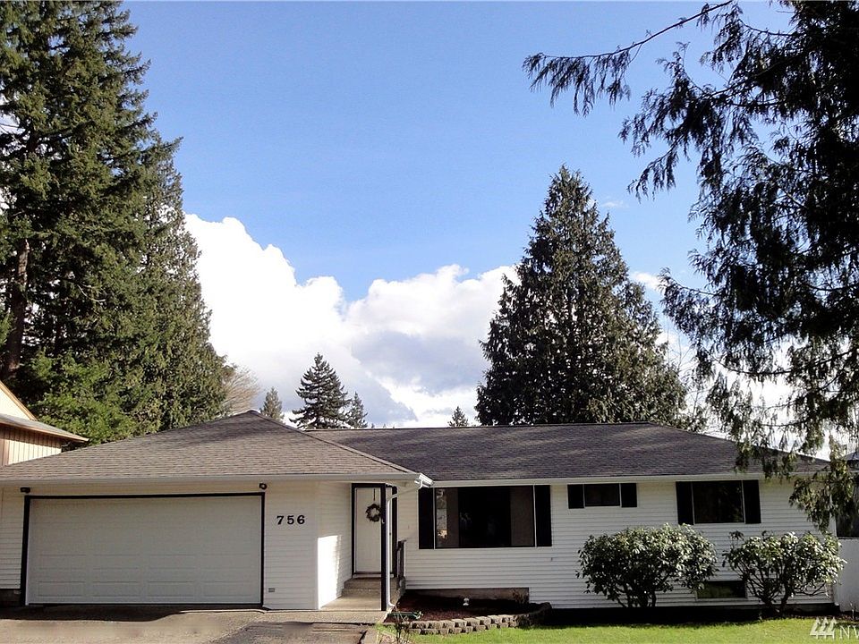 1st image of 756 NE Roswell Dr