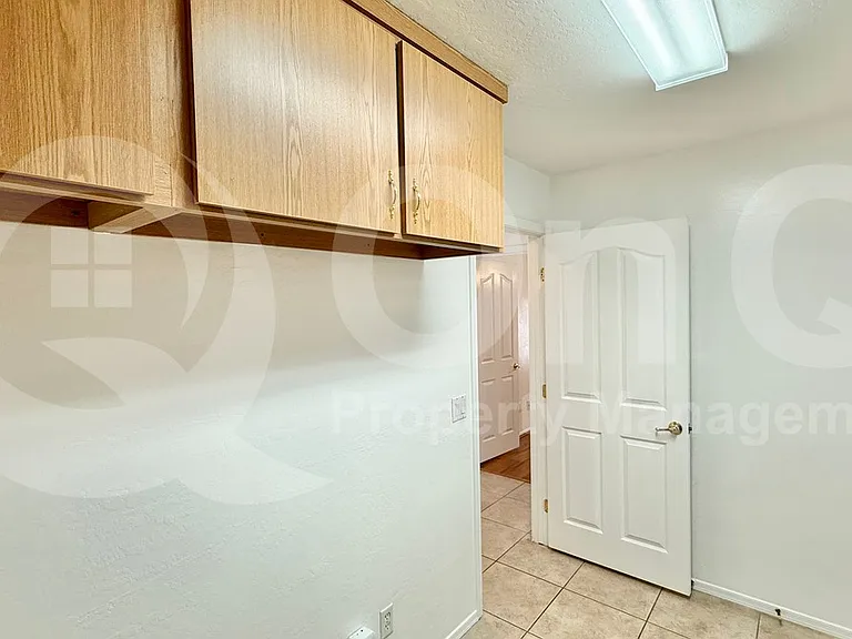27822 N 47th St — Photo 38