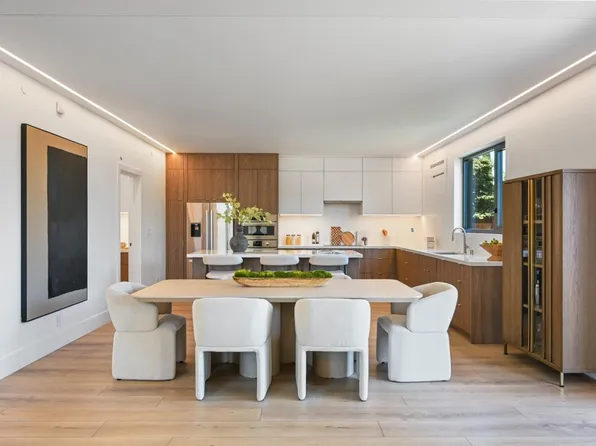 2725 Los Altos Dr, San Jose, CA 95121