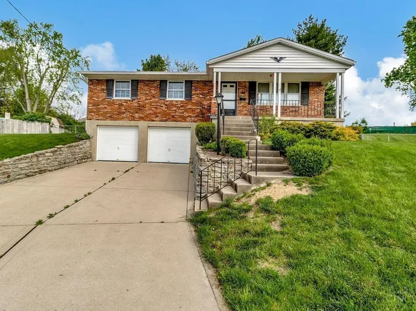 3396 Linsan Dr, Cincinnati, OH 45239