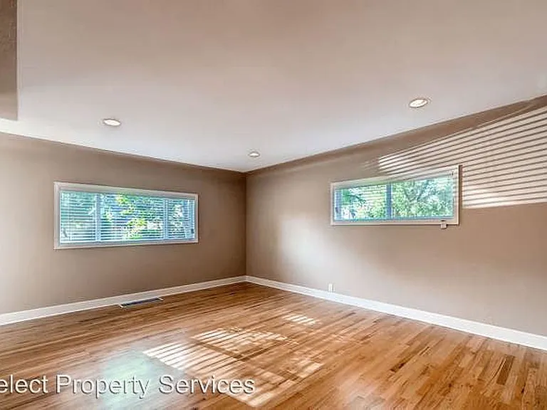 11 S Grant St — Photo 9