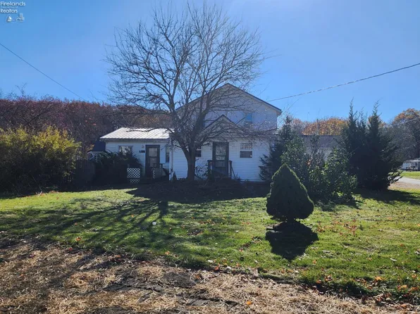 334 Monroe St, Monroeville, OH 44847