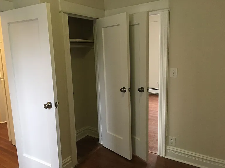251 Beacon Ave — Photo 6