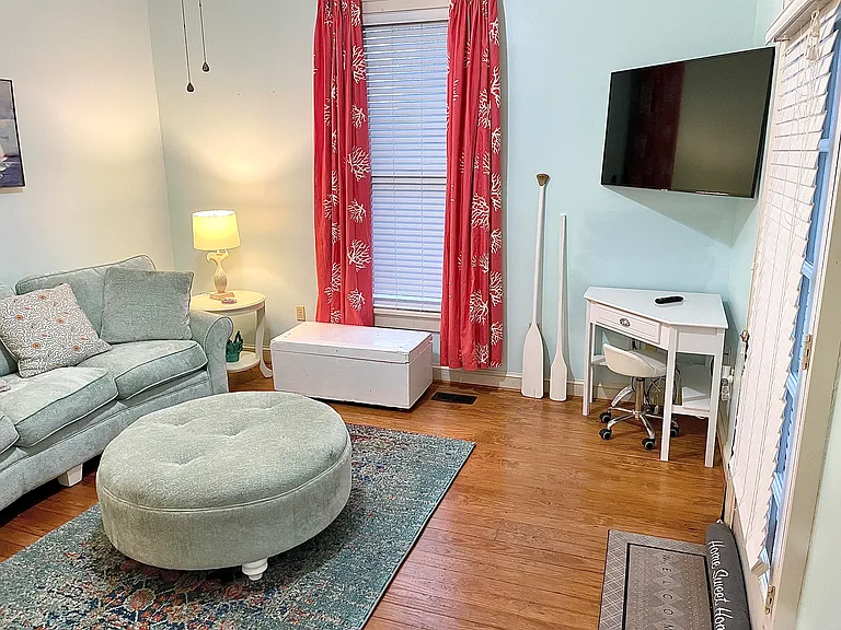 418 Johnson St #418 — Photo 15