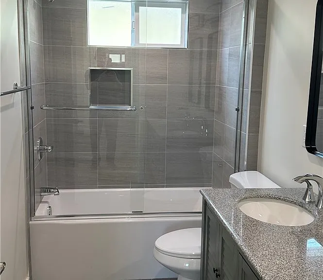 1315 N Kingsley Dr #1/2 — Photo 8