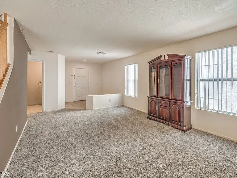 3728 Ashling St — Photo 8