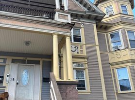 280-282 Winthrop Ave