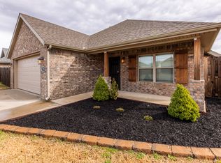 258 S Amber Dawn Ave, Farmington, AR 72730