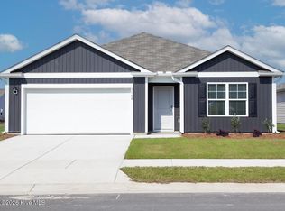 438 Driftwood Drive #16, Richlands, NC 28574