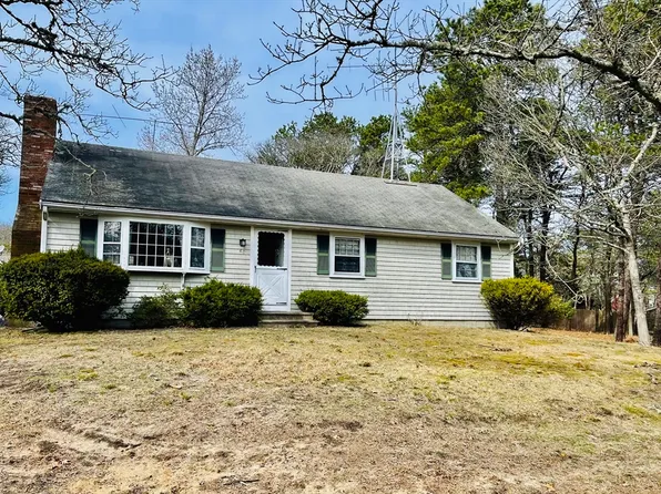 40 North St, Dennis Port, MA 02639