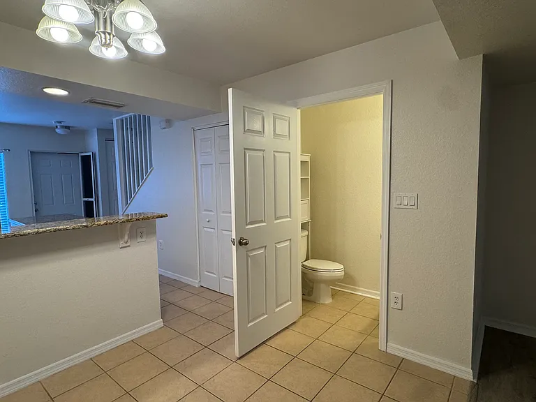 26346 Rampart Blvd — Photo 9