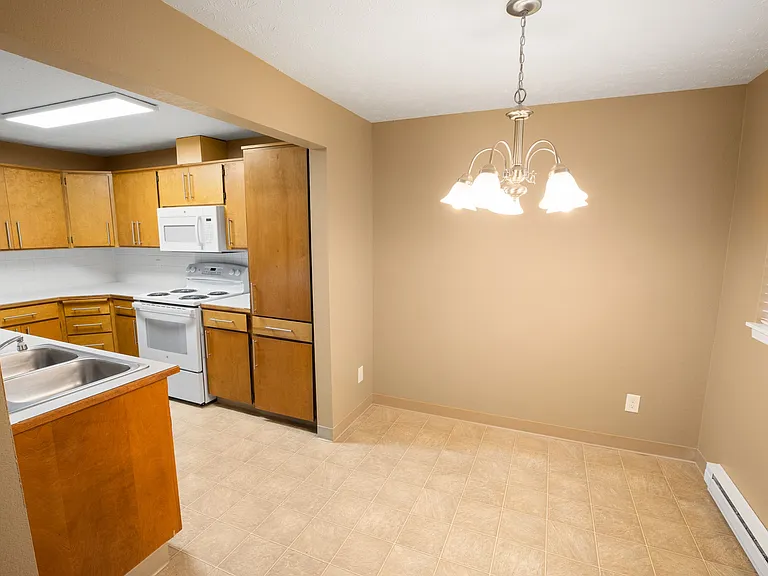 Graymayre Crossing Apartments — Photo 19