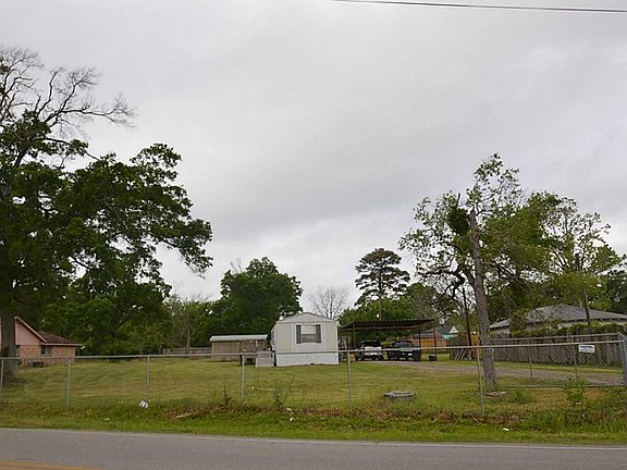 View from Lakeside Dr