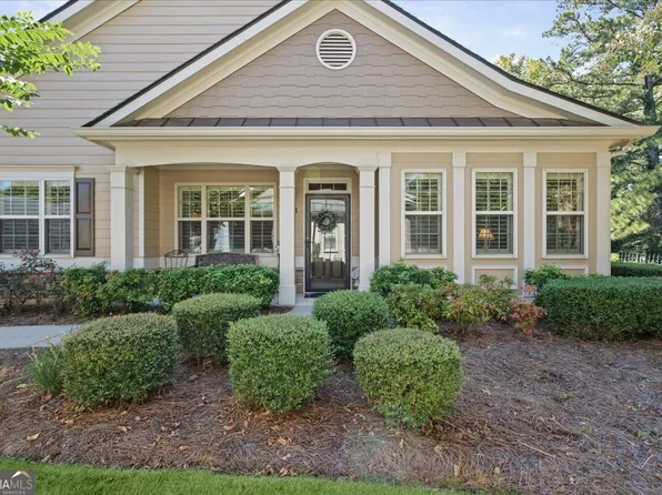 222 Orchards Cir, Woodstock, GA 30188