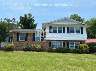 4004 Donegal Dr, Greensboro, NC 27406