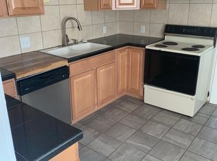 1121 E 6th St, Cheyenne, WY 82007