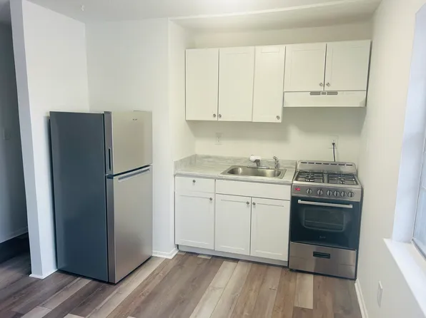31 Paterson Ave APT 22, Newton, NJ 07860