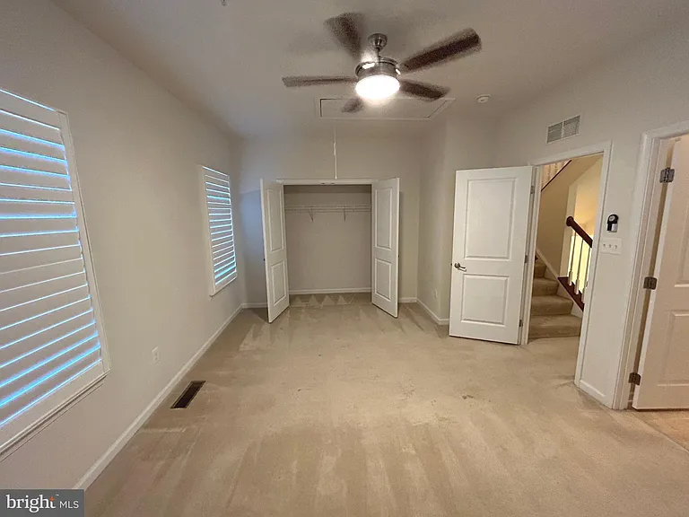13312 Waterford Hills Blvd — Photo 31