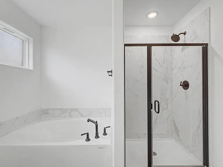 5377 Clear Springs Ave — Photo 11