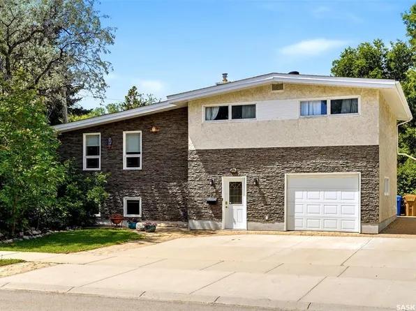 4120 Hillsdale STREET, Regina, SK S4S 3Z1