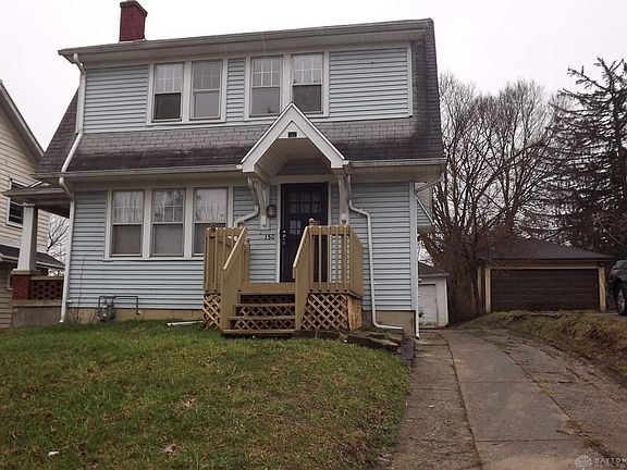 2nd image of 150 Maplelawn Dr