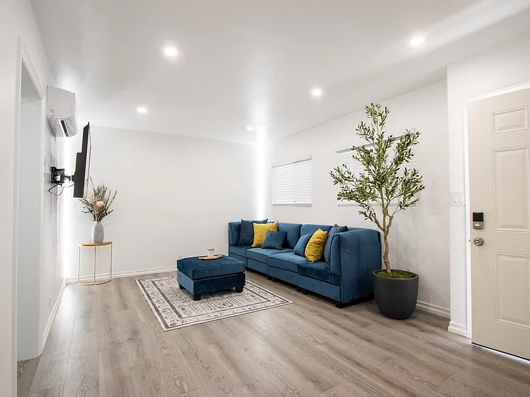 939 N Oxford Ave #3A — Photo 1