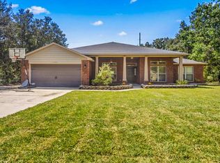 1933 Avenida De Sol, Navarre, FL 32566