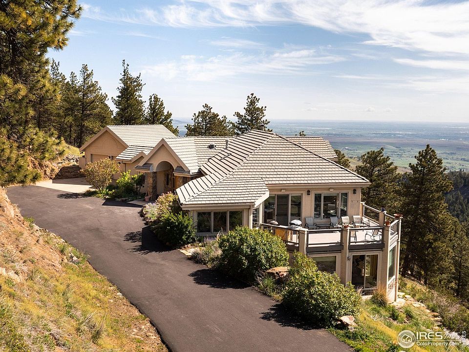 1st image of 1426 Rembrandt Rd