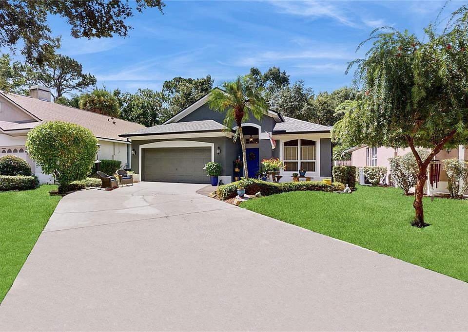 1st image of 121 Golden Crest Ct