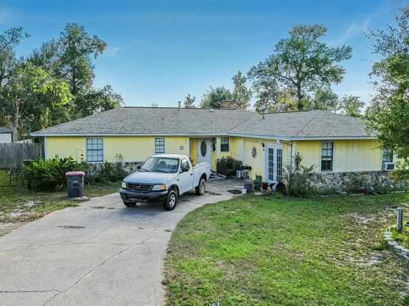 6206 Lake Dr, Panama City, FL 32404