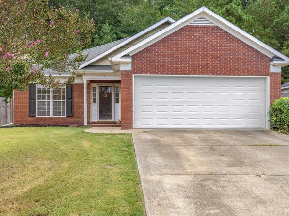 7 Devonshire Dr, Phenix City, AL 36870