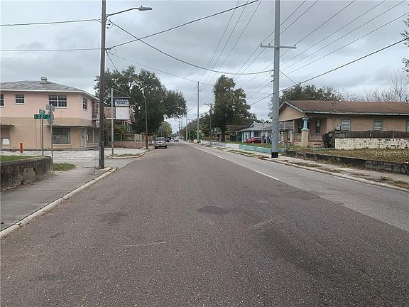 3rd image of 3011 N 15th St