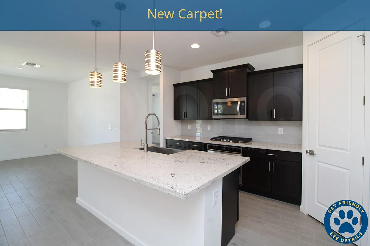 4 bed, 2.0 bath, 1834 sqft, $2,199 — Photo 1