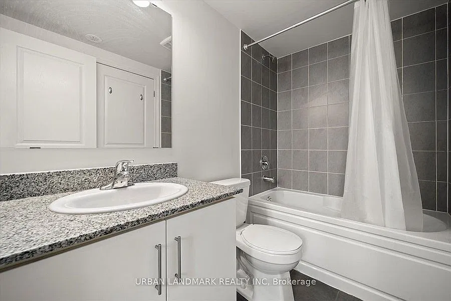 94 Caledonia Park Rd #4