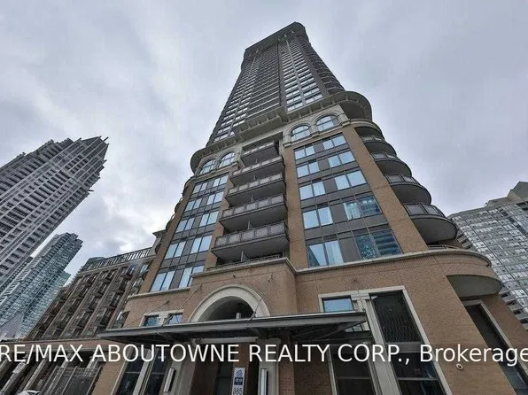 385 Prince Of Wales Dr, Mississauga, ON