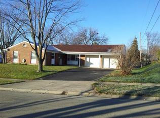 7001 Charing Ct, Dayton, OH 45424