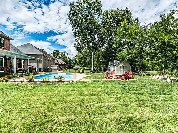 5th image of 5014 Stonewood Dr