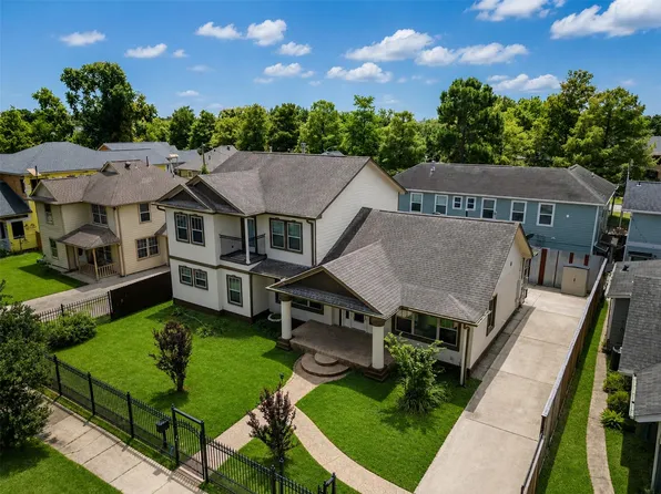 4708 McKinney St, Houston, TX 77023