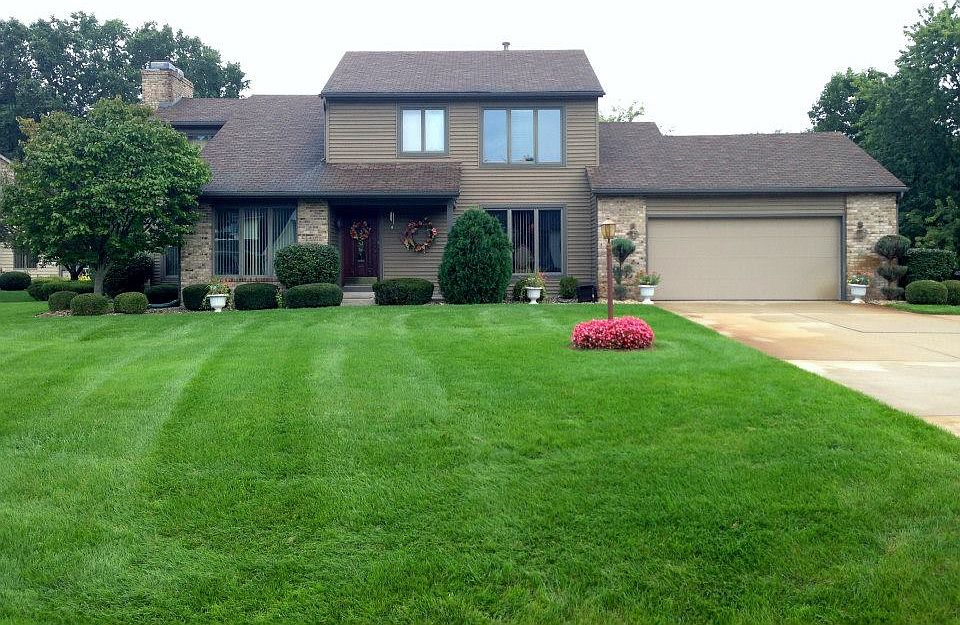 1st image of 56620 Woodbine Ln
